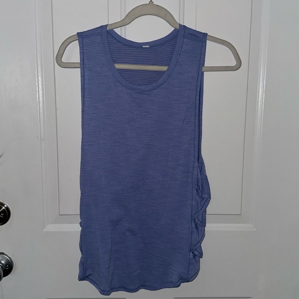 Lululemon tank top